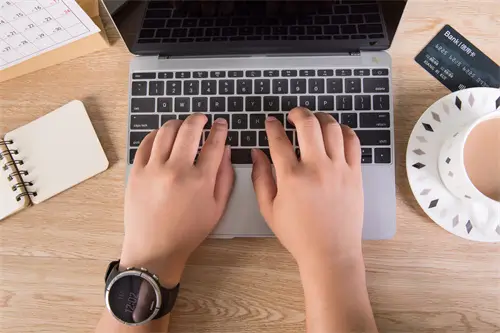 马尔代夫那边的人到内蒙古旅游的半个月旅游攻略