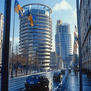 委内瑞拉那边的人到内蒙古旅游需要多少天