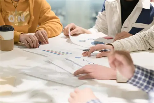 巴西那边的人到内蒙古旅游多少钱