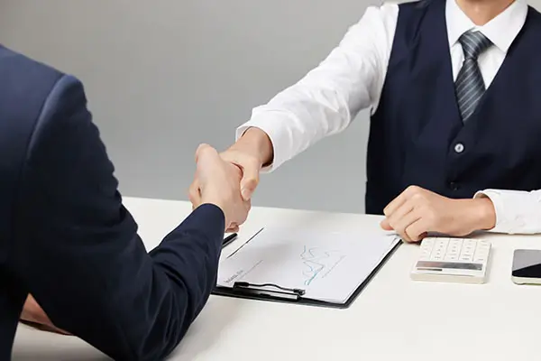 纳米比亚那边的人到内蒙古旅游费用